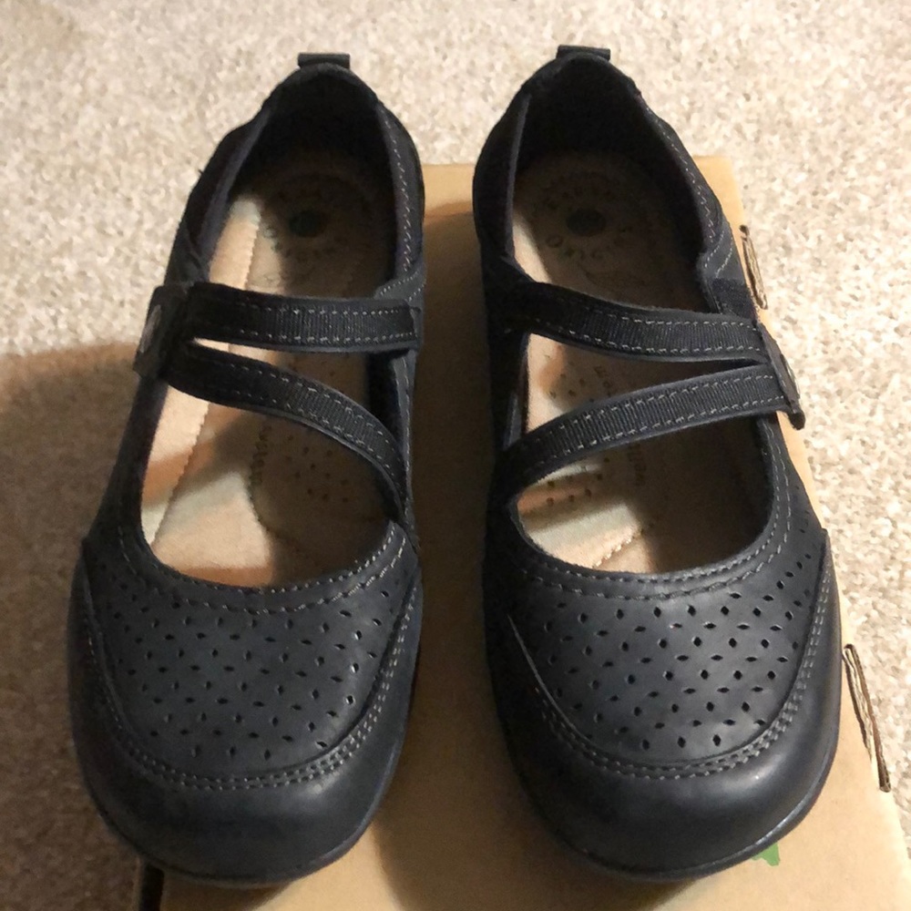 Earth Origins Women’s Flats